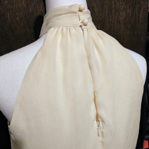 ✨ Forever 21 halter dress ✨ - Picture 4 of 8